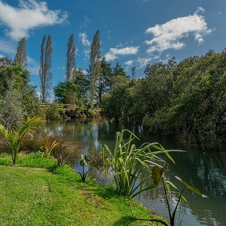 Appartamento On The Point Whitianga Esterno foto